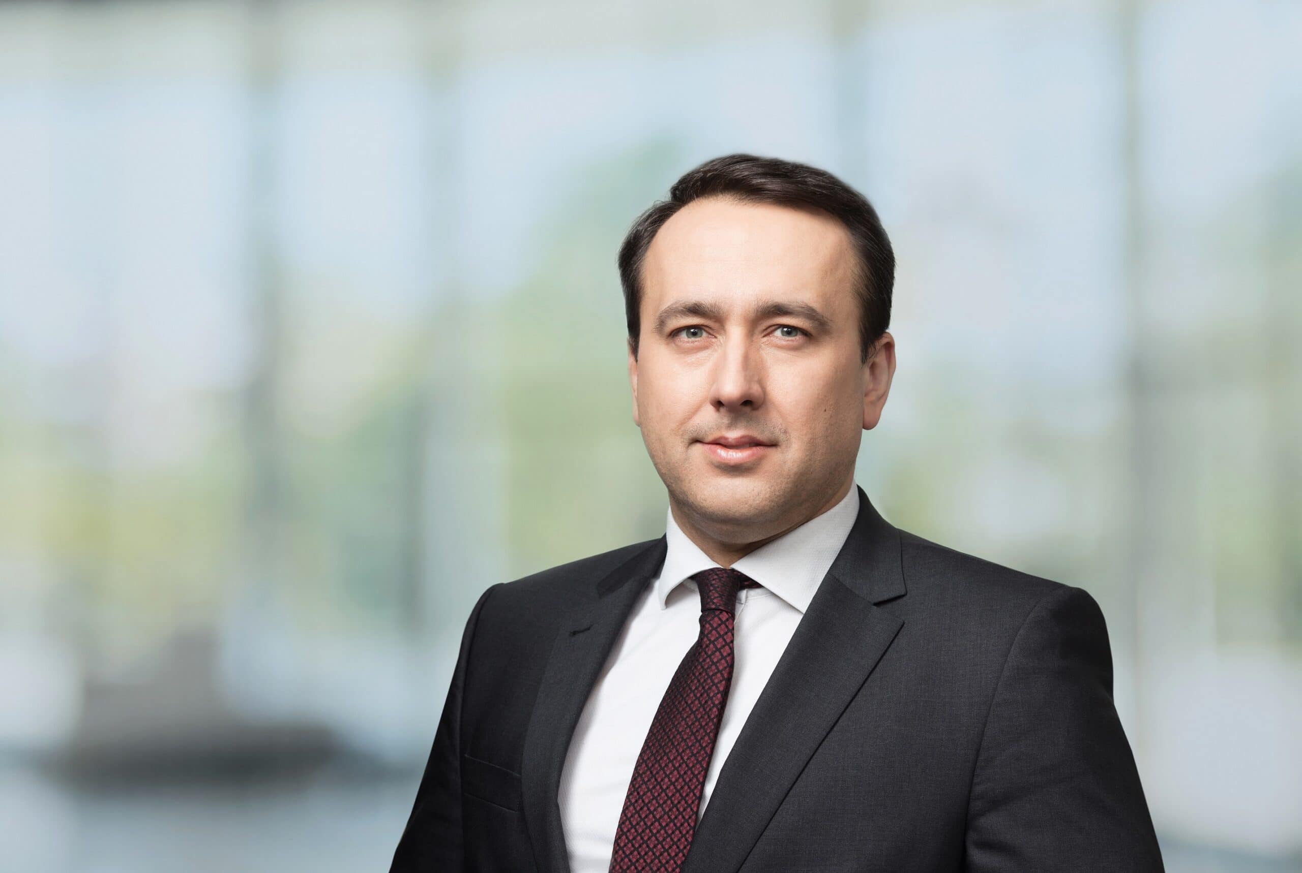 Dariusz Karwański, Associate Director, Office Agency, Landlord Representation, Savills