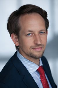 Łukasz Kałędkiewicz, Senior Director, Advisory & Transaction Services, CBRE