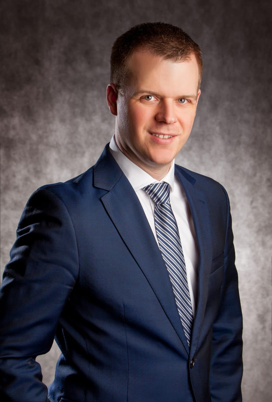 Andrzej Szymczyk, Associate Director – Hospitality Department – Walter Herz