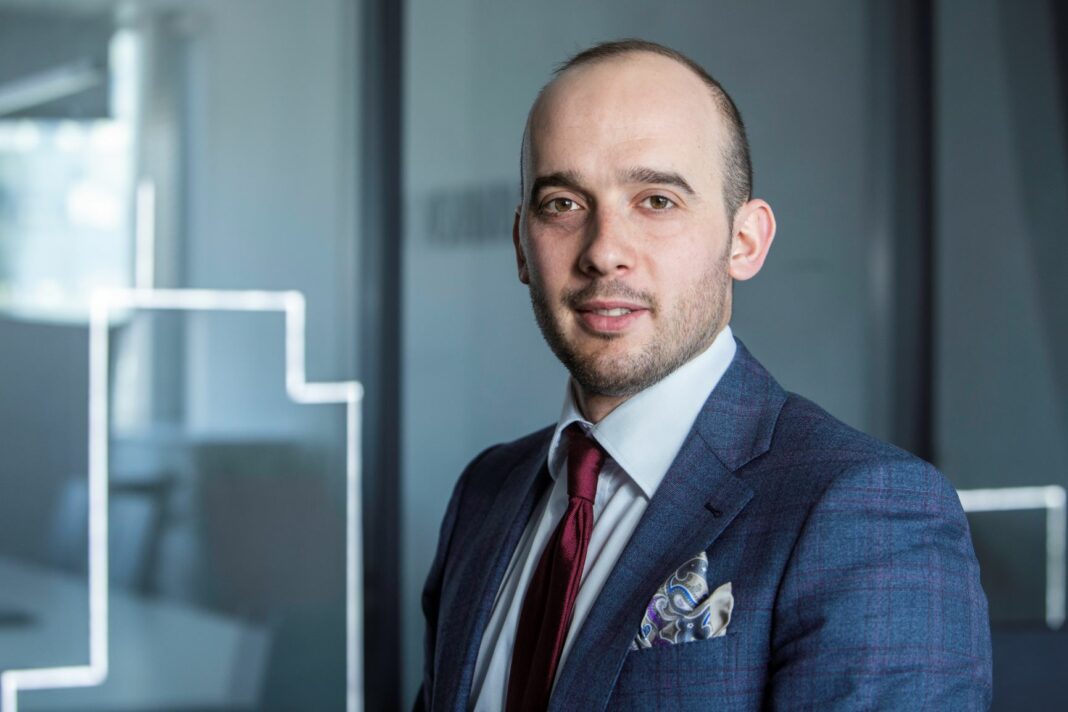 Piotr Roszkowski, Senior Consultant Industrial & Logistic at AXI IMMO