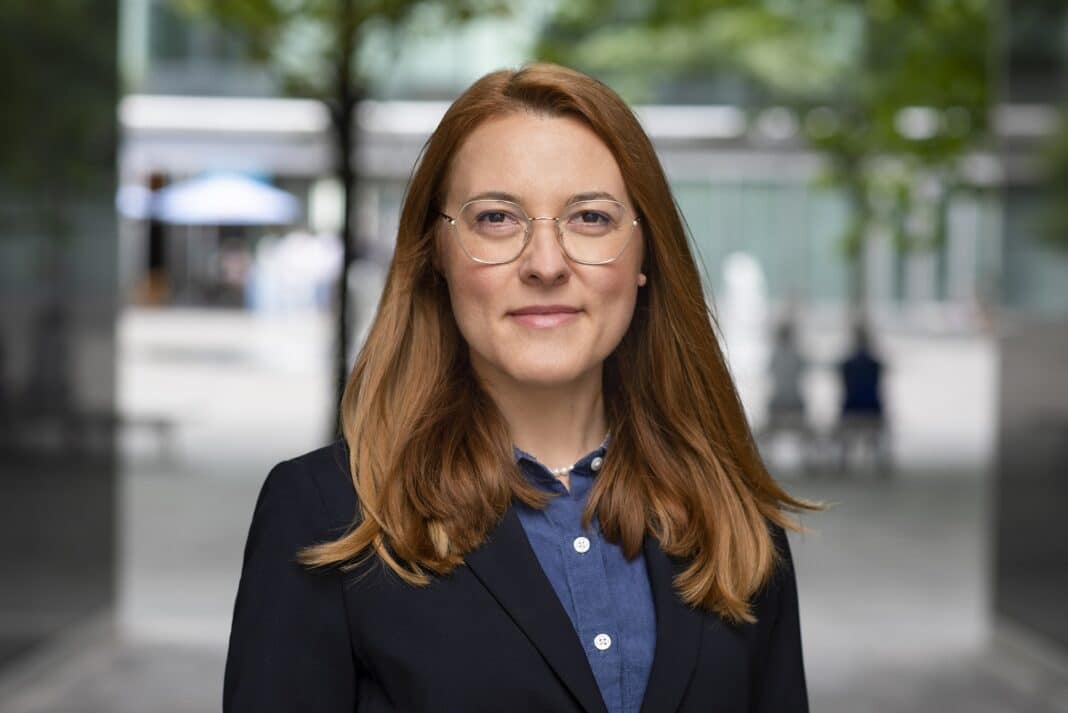 Dudek Karolina, Colliers