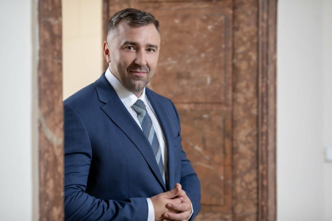 Adam-Stroniawski.jpg