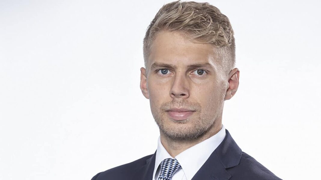 Michal-Stajniak-Analityk-XTB.jpg