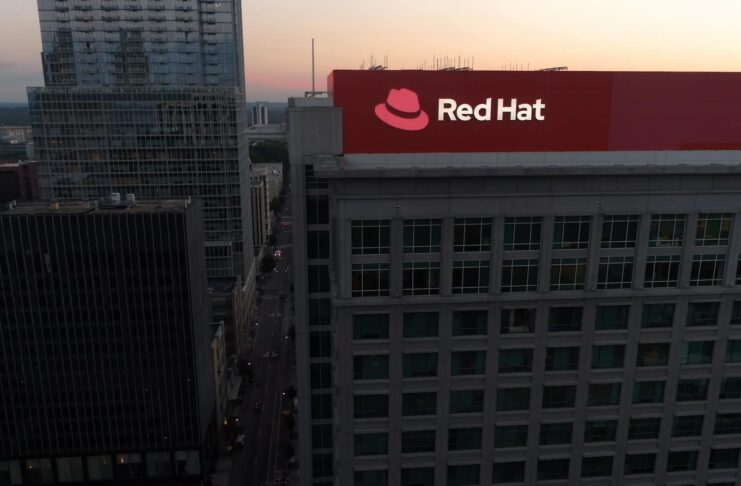 red-hat-3.jpg