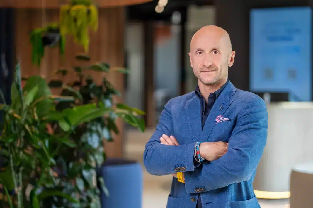 Robert Romanowski, expert from the Office Agency Department at Colliers