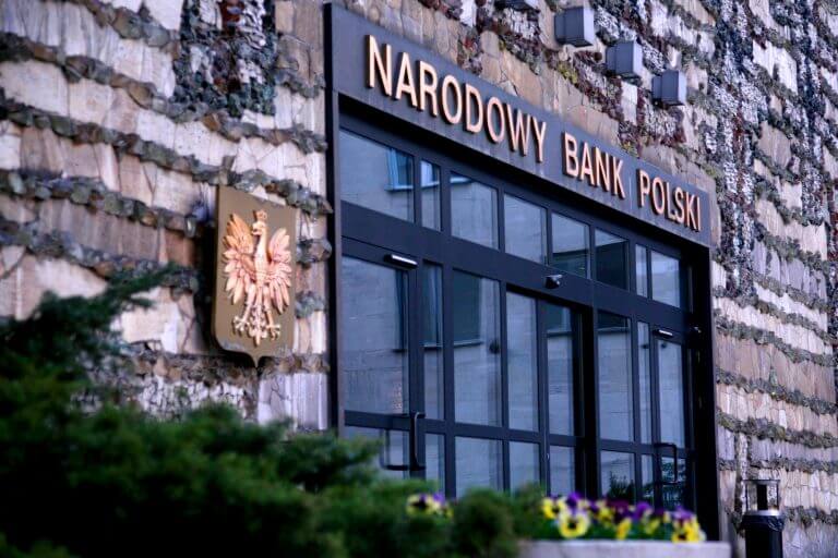 Sierpniowe dane statystyczne NBP