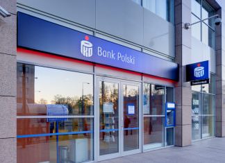 PKO Bank Polski, Oddział 6 w Warszawie, 02-515 Warszawa, ul. Puławska 15