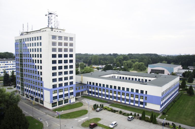 Synthos wspiera UKH Unia