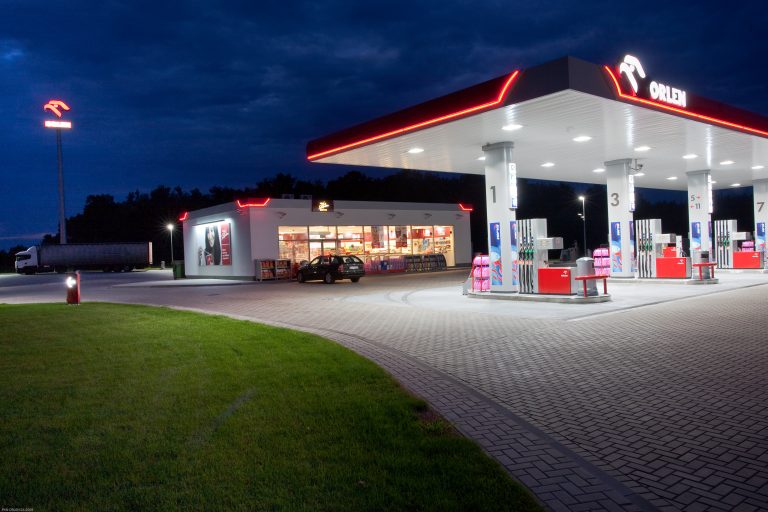 Darmowe gorące napoje na stacjach ORLEN dla służb walczących z koronawirusem