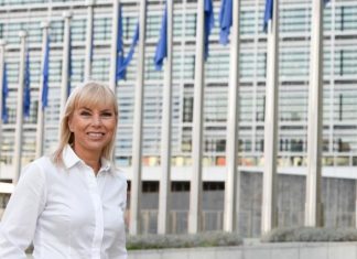 Elżbieta Bieńkowska EU