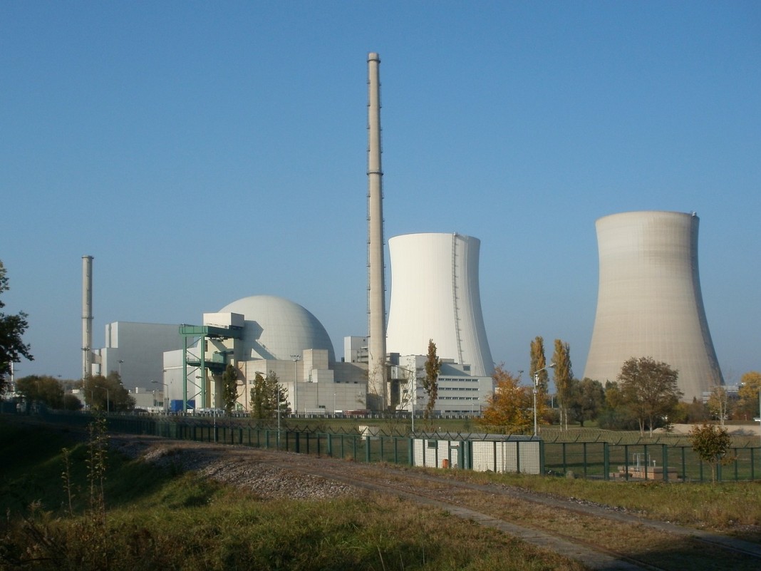 elektrownia atomowa