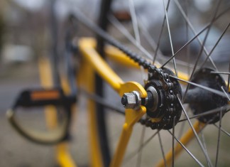 Więcej wypadków na rowerach – Policja ostrzega i publikuje statystyki