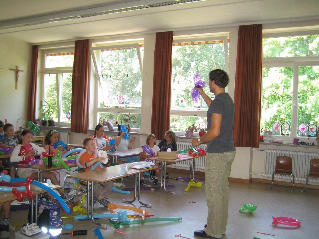 school-652272_1280