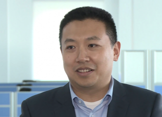 Weiren Zhao, dyrektor generalny w spółce Tri-Ring International