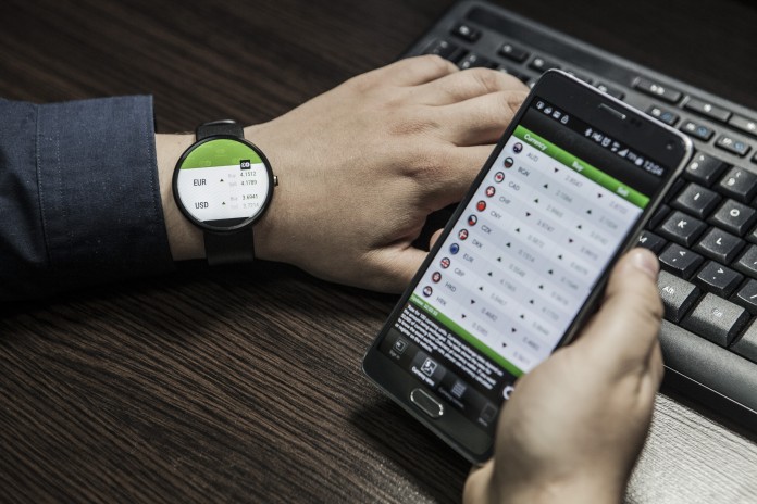 Kursy walut Cinkciarz.pl na zegarki z systemem Android