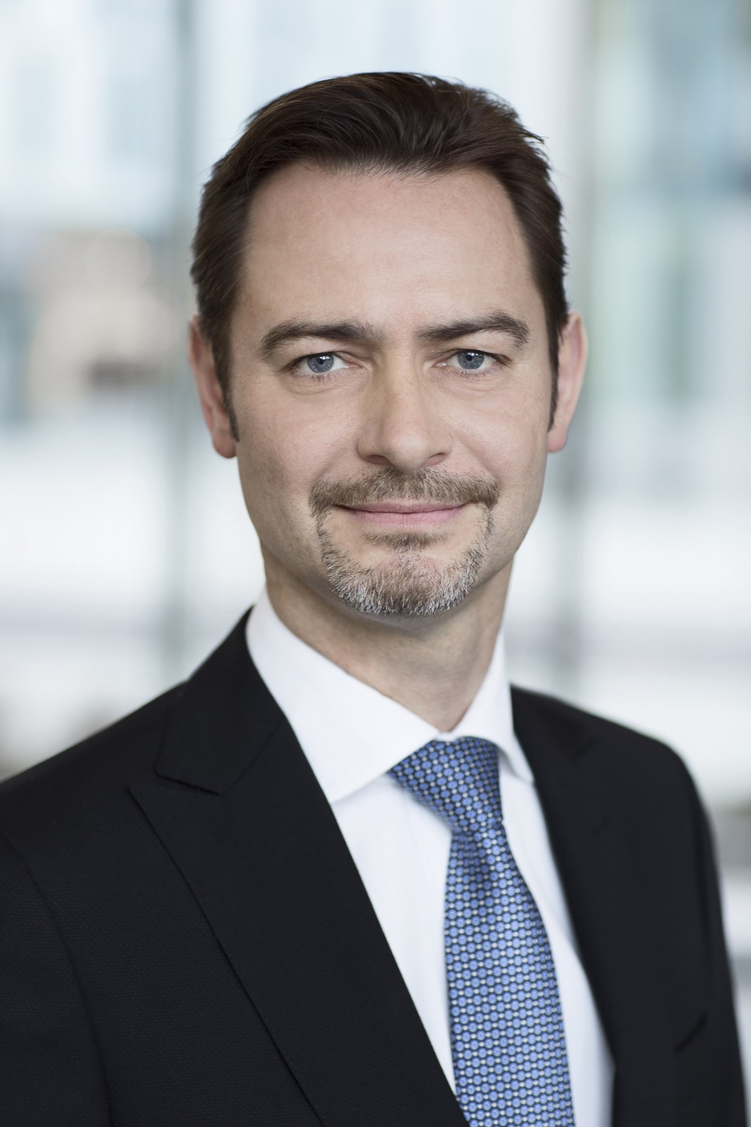 Martin J. Brühl FRICS