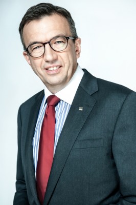 Radosław Lesiak, Członek Zarządu PZWLP, Wiceprezes i Country Manager Avis Polska