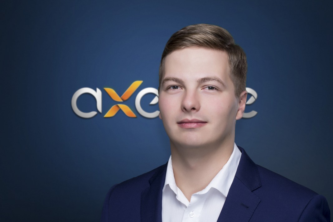 Jacek Konrad Dąbrowski, Starszy Specjalista ds. PR i Digital Marketingu Axence
