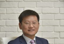 Junfeng Li, prezes Huawei Polska