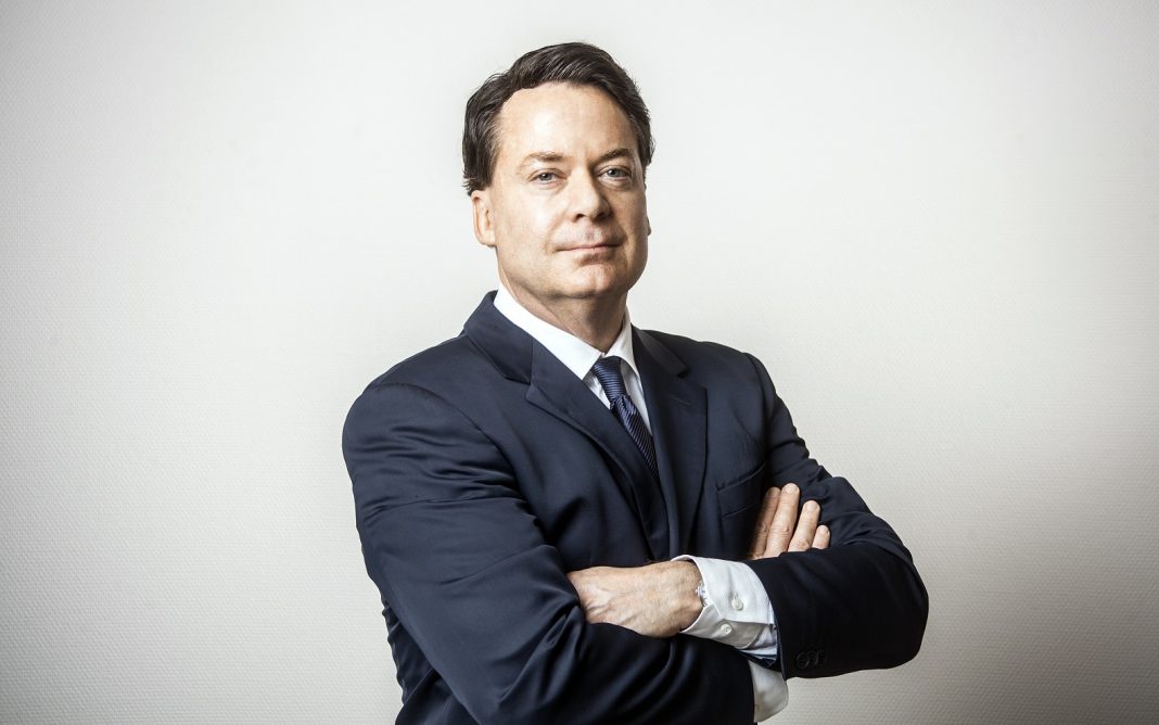 Del Chandler, Dyrektor Zarządzający, Dział Rynków Kapitałowych, BNP Paribas Real Estate, Europa Środkowo-Wschodnia