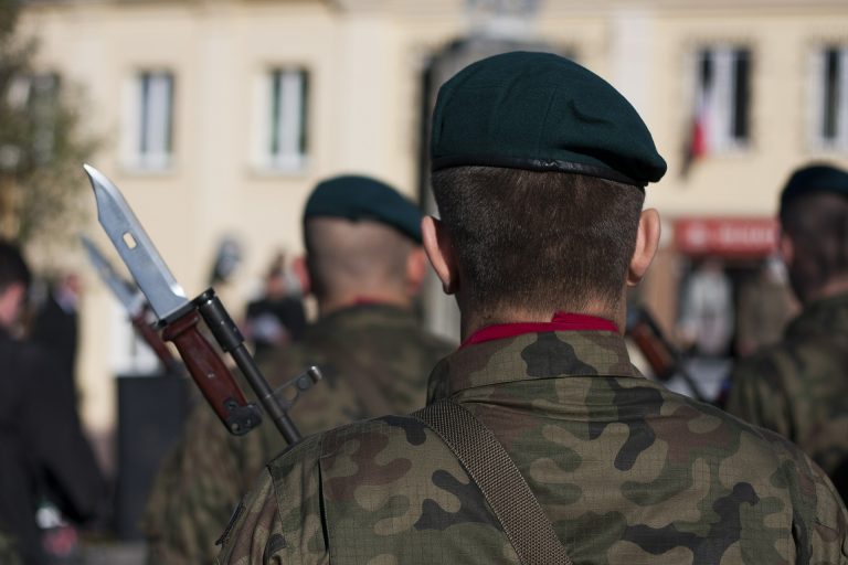 10 lat po inwazji na Irak: skorzystały głównie państwa azjatyckie i Turcja. Polska w Iraku nieobecna