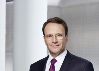 Ulf Mark Schneider, Nestlé