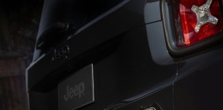 2016 Jeep® Renegade ‘Dawn of Justice’ Special Edition.