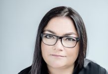 Agata Sekuła, Dyrektor Działu Rynków Kapitałowych Nieruchomości Handlowych w Europie Środkowo – Wschodniej, JLL