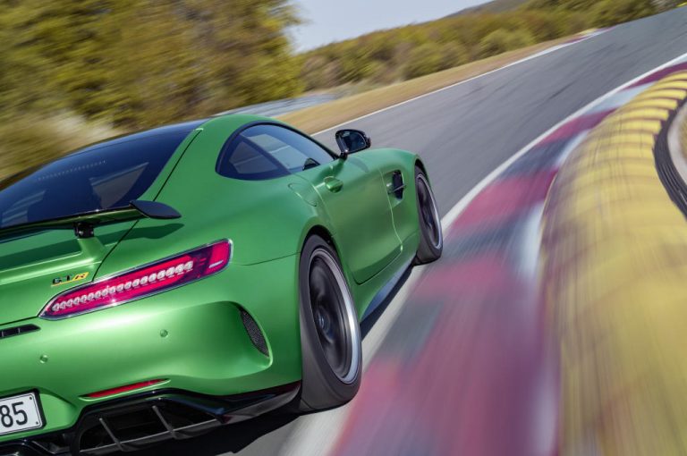 Nowy Mercedes-AMG GT R