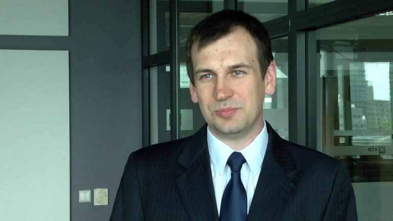 Rynki ulegają atmosferze amoku, czy frank będzie drogi?