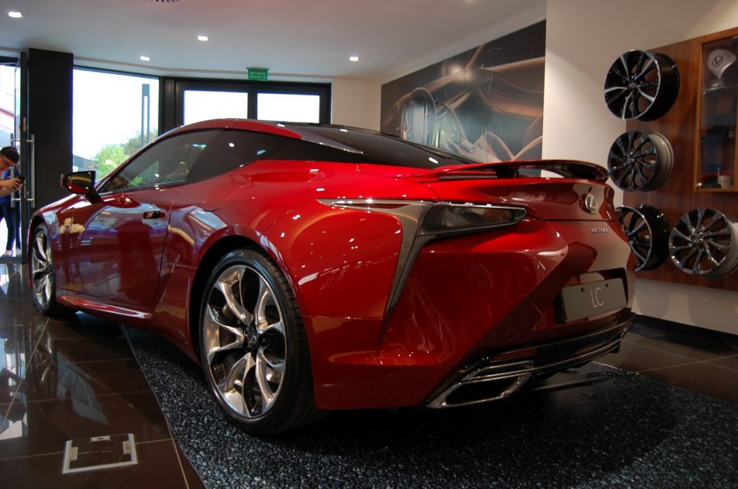 Lexus LC 500 (10)