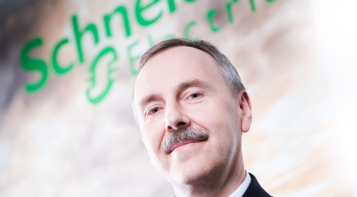 Michał Ajchel, Dyrektor Pionu Energetyki w Schneider Electric Polska