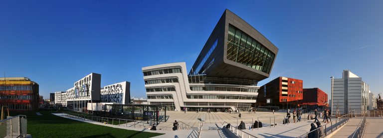 Powrót do przyszłości. Jak będą wyglądały studia MBA w 2020 roku?