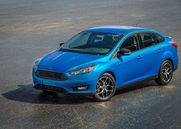 Auto w firmie – podstawowe wersje modeli oferują coraz więcej
