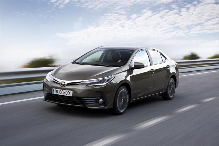 Toyota zdominowała rynek aut kompaktowych w Polsce