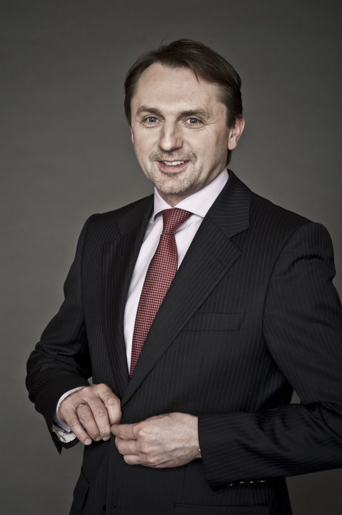 Dariusz Blocher – prezes Zarządu, dyrektor generalny Budimeksu SA