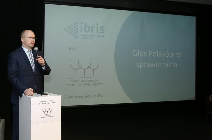Jerzy Kwaśniewski, Prezes ZP PRW na konferencji Głos Polaków w sprawie wina 26.10.16r fot. Piotr Gilarski