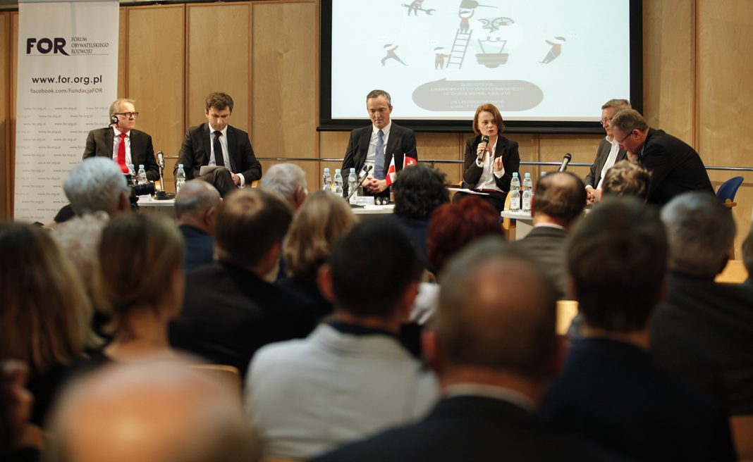 Relacja z debaty bilateralnej