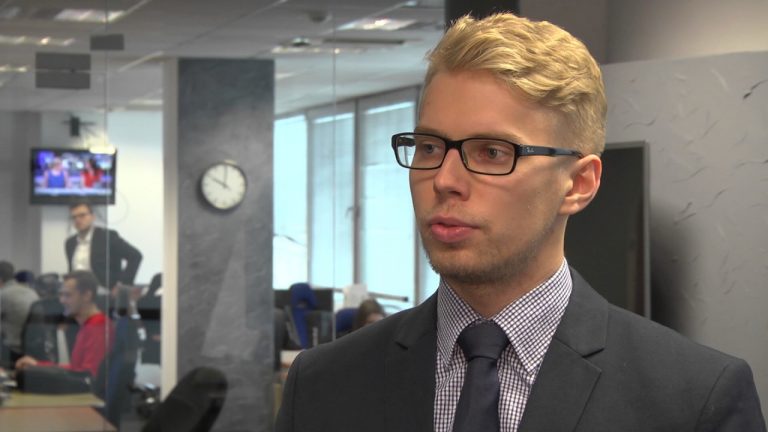 Ceny złota rosną wraz ze wzrostem szans D.Trumpa