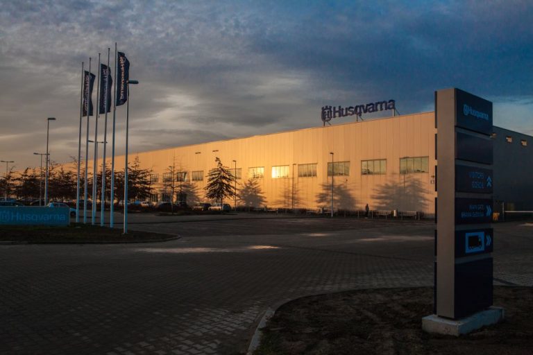 Konsolidacja i wzrost produkcji w fabryce Husqvarna w Mielcu