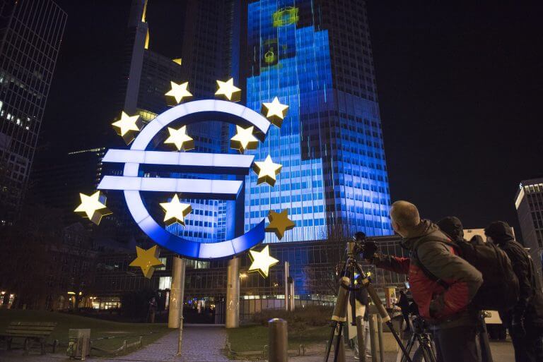 Nadszedł czas, żeby EBC zrobił więcej