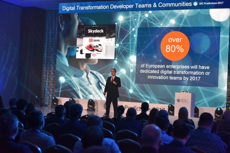 IDC: dwucyfrowe spadki na rynku „starych” technologii, dwucyfrowy wzrost rynku Internetu Rzeczy i chmury