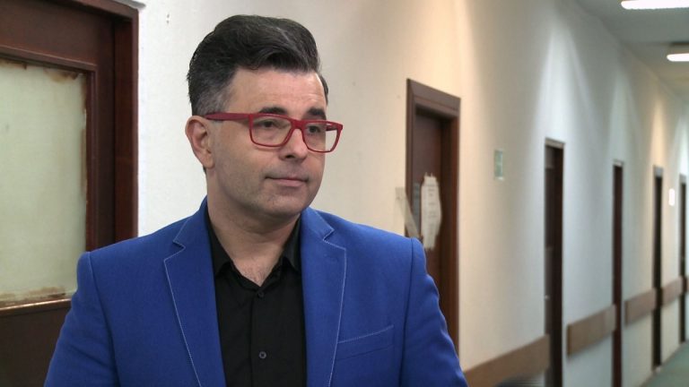 Nowe kolory strojów poprawiły widoczność polskich skoczków