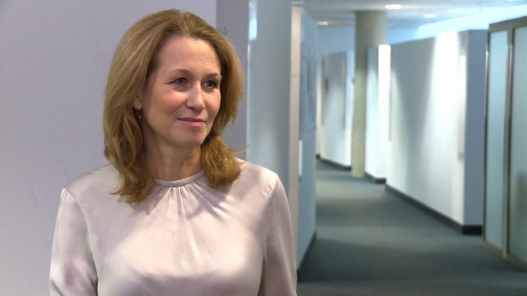 Networking to nie wymiana wizytówek obliczona na zysk. Umiejętnie stosowany pomaga rozwinąć firmę