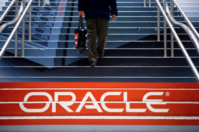 Rosnące obawy o kondycję Oracle. Morgan Stanley ostrzega przed ryzykiem finansowania AI