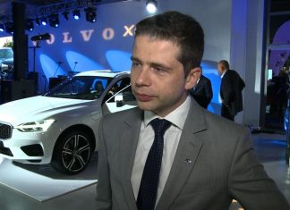 Volvo chce w tym roku sprzedać w Polsce 10 tys. samochodów. Klientów do salonów ma przyciągnąć m.in. nowy model XC60