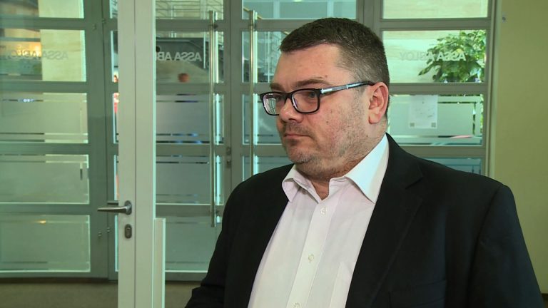Domy przyszłości chronione i sterowane smartfonem. Polska firma tworzy inteligentne zamki i alarmy