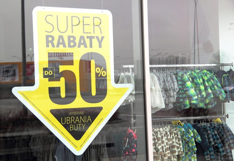 Dlaczego 5 proc. rabat nie kusi tak jak 20 proc. obniżka?