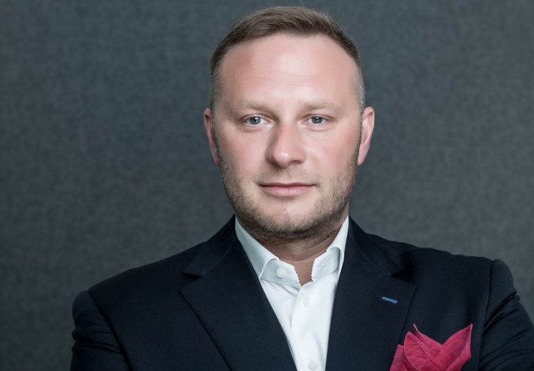 SIMPLE podpisało umowę o wartości ponad 6 mln zł z Radomską Stacją Pogotowia Ratunkowego