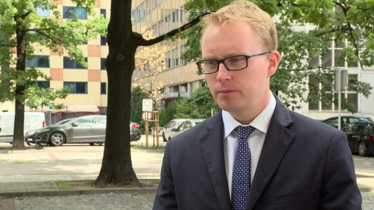 J. Żuralski (NDM): Dla banków oprocentowanie lokat jest wciąż wysokie, dlatego nie są zainteresowane środkami klientów